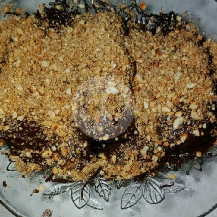 Pisang Topping Cokelat Kacang