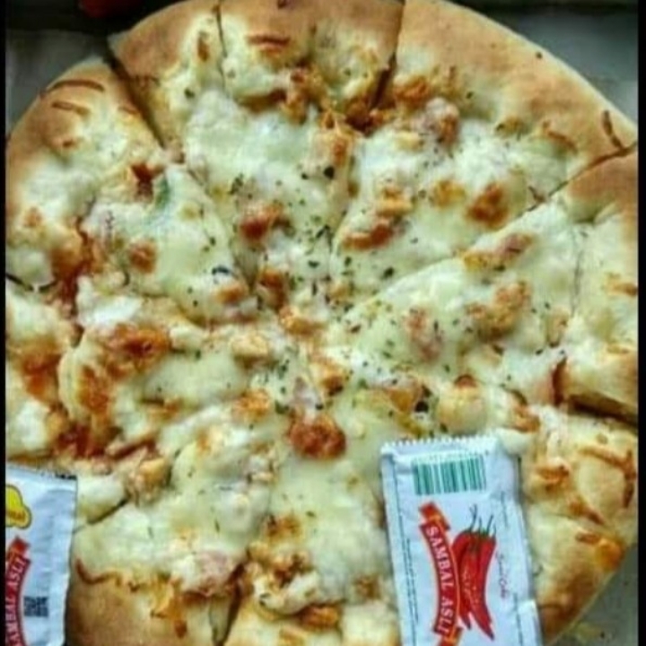 Pizza Ayam Double Cheese