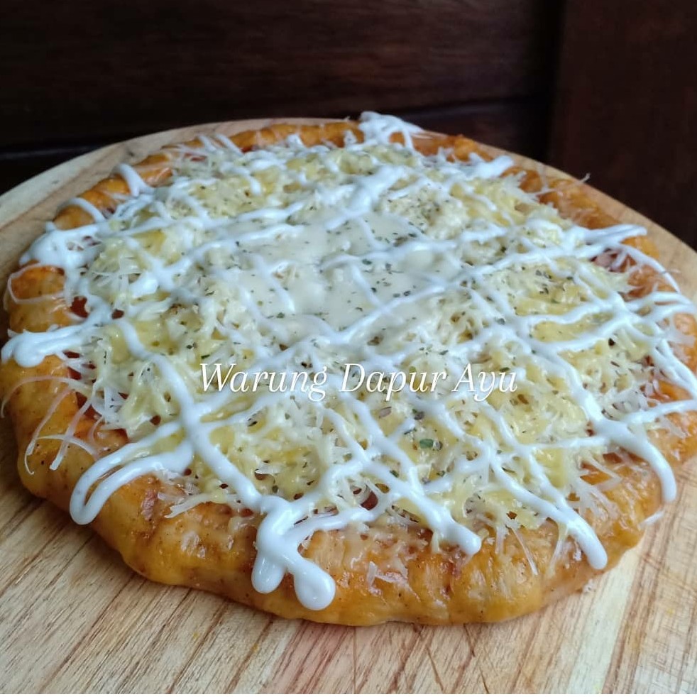 Pizza Ayam Pinggiran Sosis Full Keju Mozzarella 3