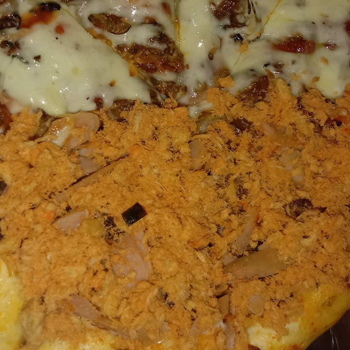 Pizza Ayam Sosis Abon Ayam