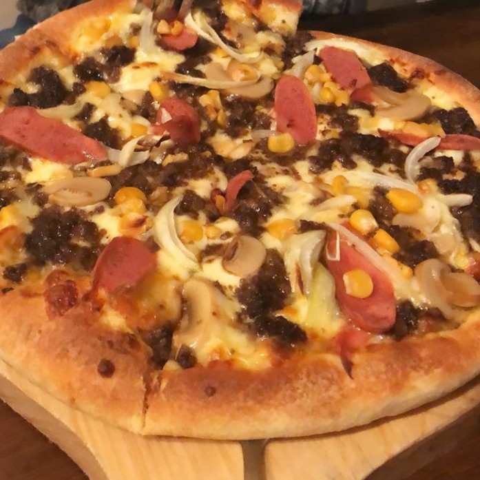 Pizza Beef Black Pepper - Large