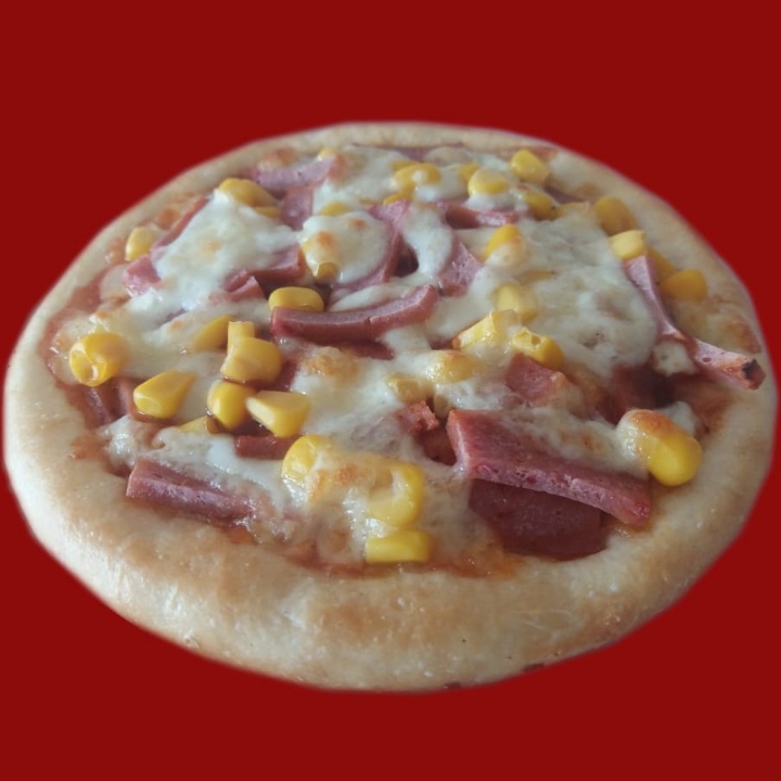 Pizza Beef Corn Pinggiran Keju Ukuran Besar 