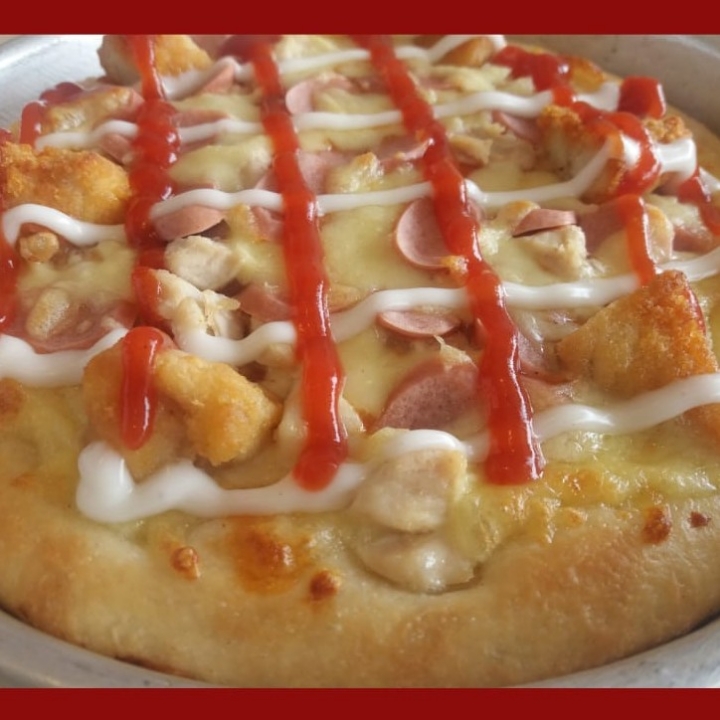 Pizza Chicken Lover Bbq Pinggiran Double Cheese Ukuran Besar 