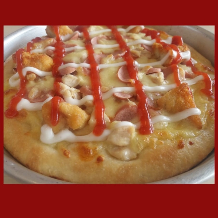 Pizza Chicken Lover Bbq Tanpa Pinggiran Ukuran Kecil