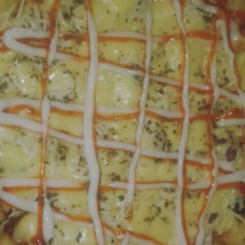 Pizza Daging Sapi Mozarella Super Lumer 