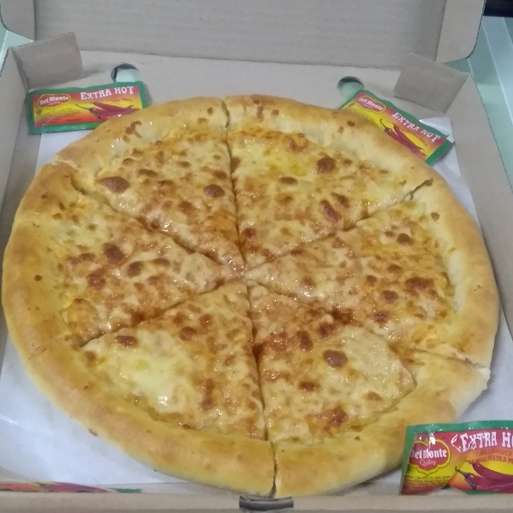 Pizza Deluxe Cheese Reguler