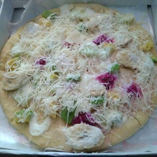 Pizza Fruit Keju Parut Small 22cm