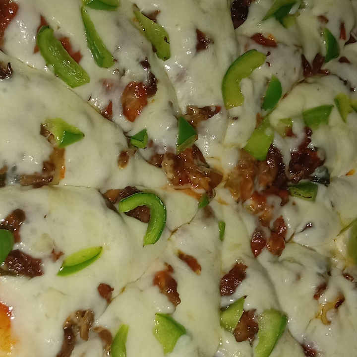 Pizza Full Keju Mozzarella Isi Daging Sapi 