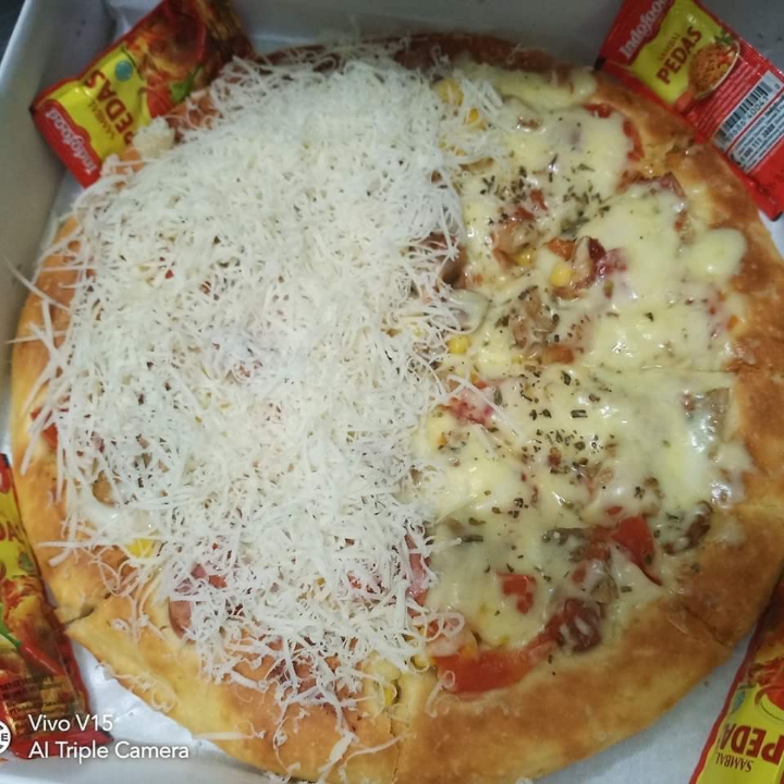 Pizza Mix Keju Small 22cm