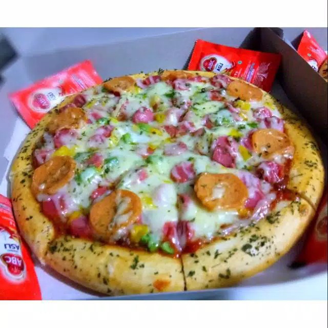 Pizza Sosis Small