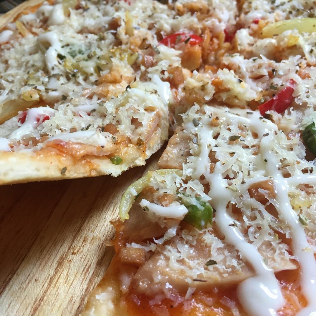 Pizza ayam keju ceddar 3