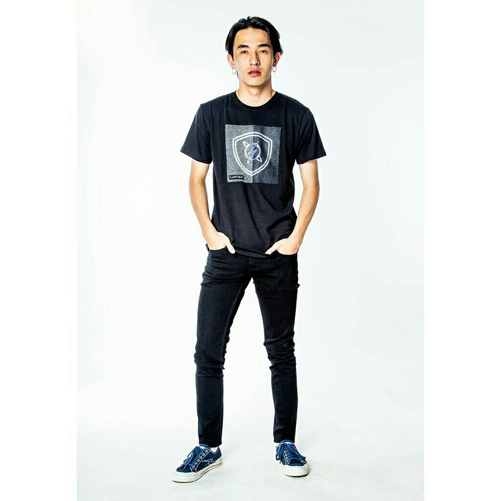 Planet Surf Clothing Kaos Pria Lengan Pendek Hitam Expert Lo 2