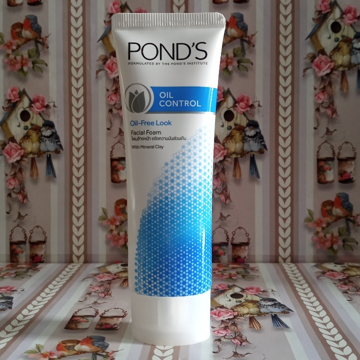 Ponds Oil Control Facial Foam