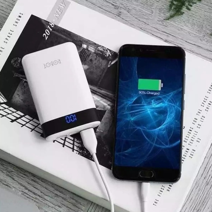 Power Bank Robot Kapasitas 6600 Led Indikator Fast Charging Slim Power