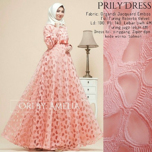 Prily Dress