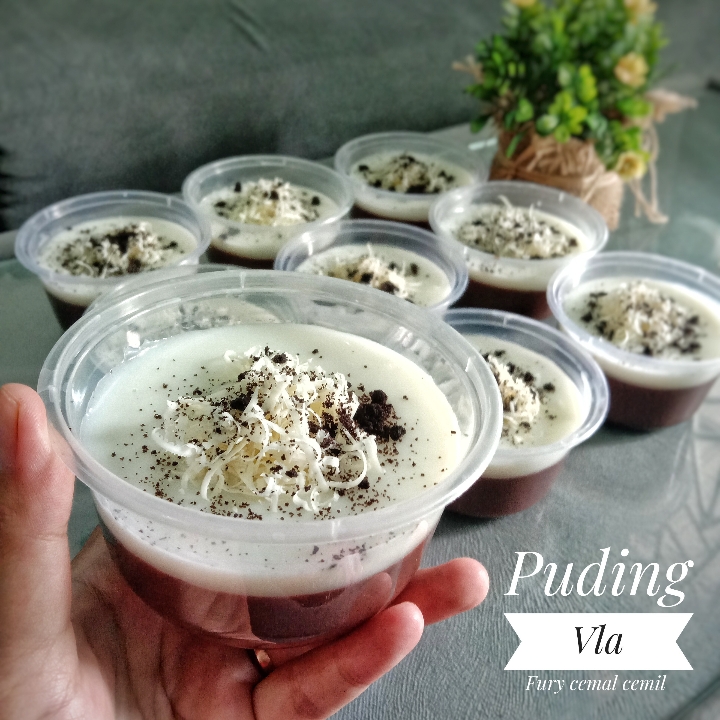 Puding Coklat Vla Vanila