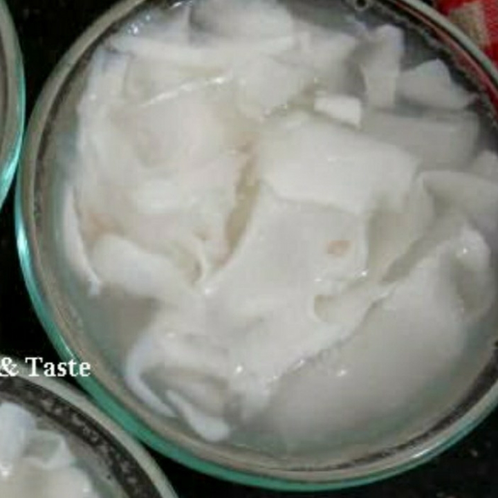 Puding Serut Kelapa Muda