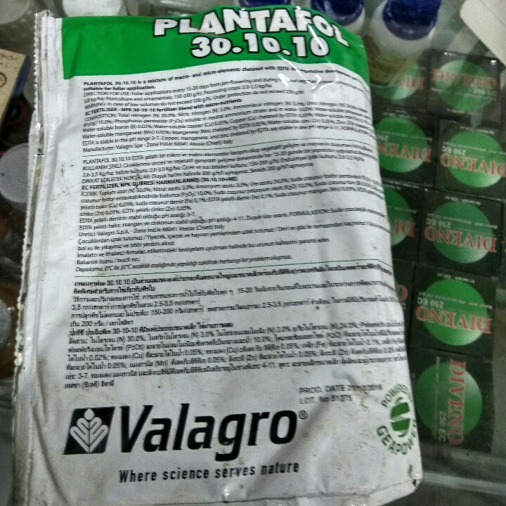 Pupuk Daun Plantafol 1 Kg