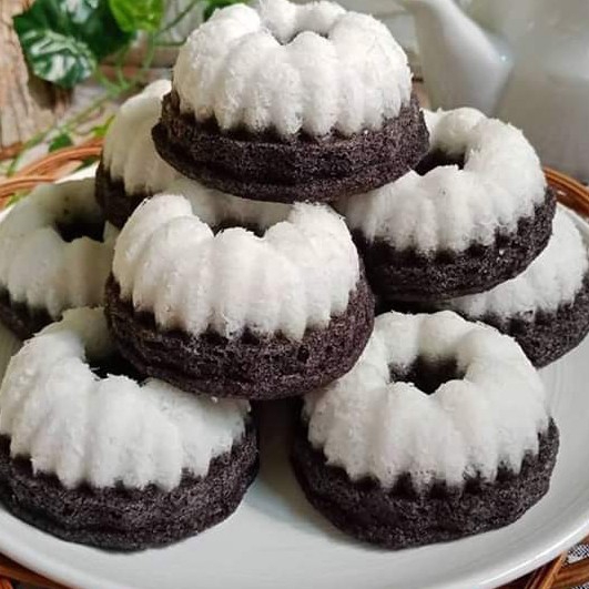 Putu Ayu Kue Basah 