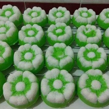 Putu Ayu Kue Basah  2