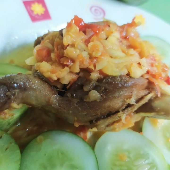 Puyuh Penyet Sambal Mangga