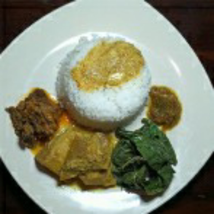 RENDANG DAGING