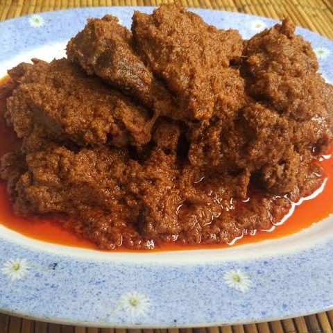 RENDANG DAGING