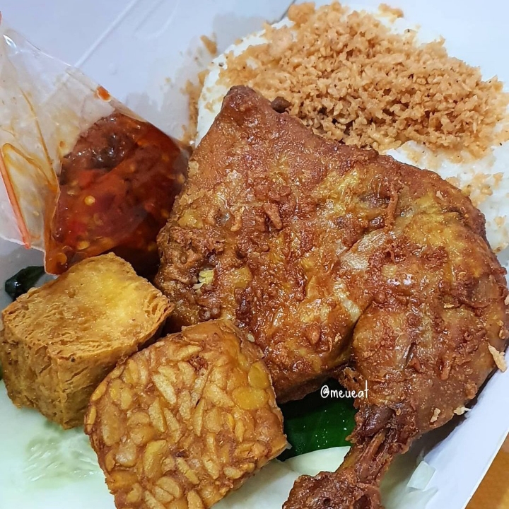 RF Ayam Geprek dengan Nasi 2