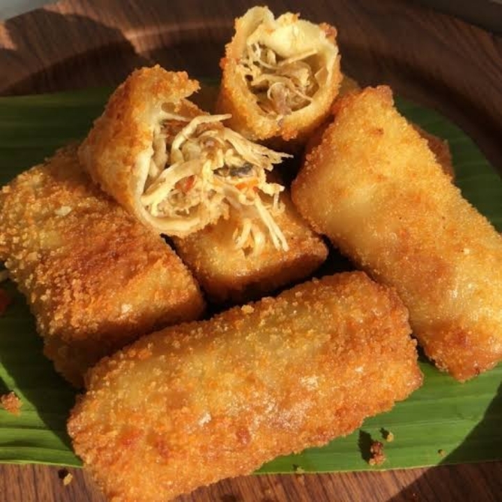 RISOLES AYAM ISIAN PADAT FULL 