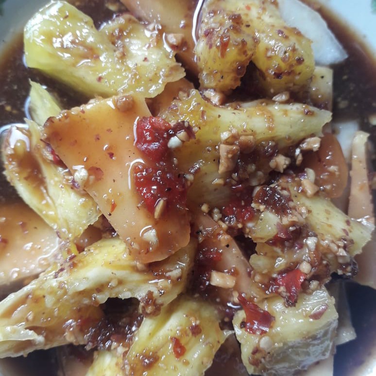 RUJAK ULEG