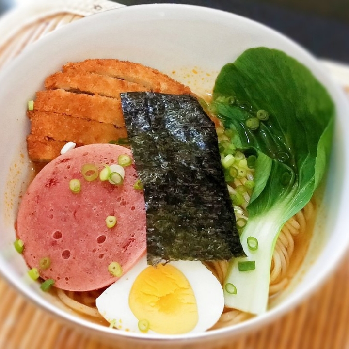 Ramen Chicken Katsu Burger