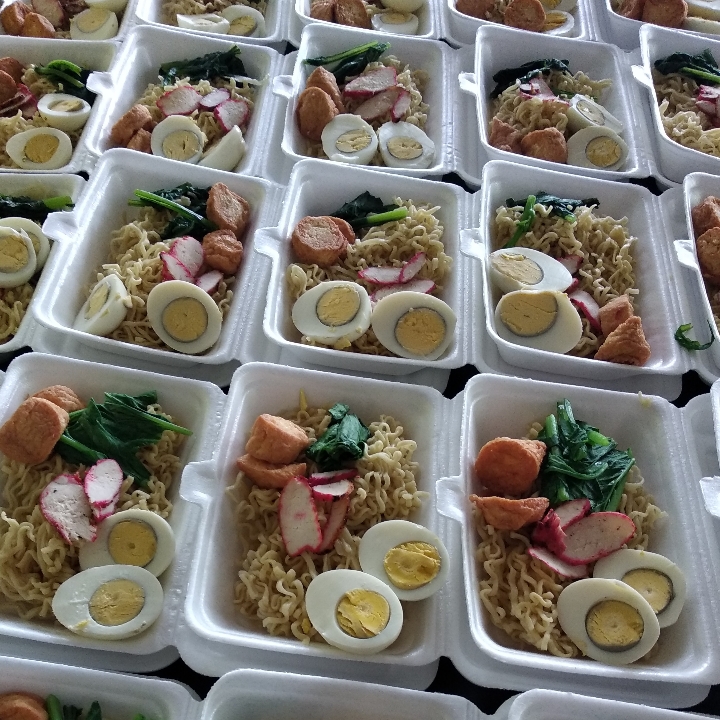 Ramen Komplit Terima Partai Besar