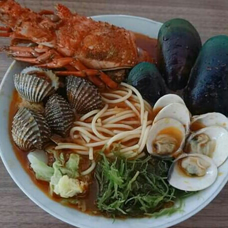 Ramen Seafood Lobster