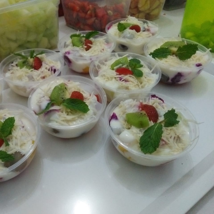 Ratu Salad Fruit