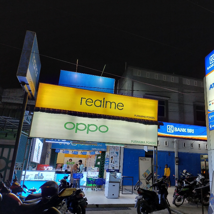 Realme 2 2