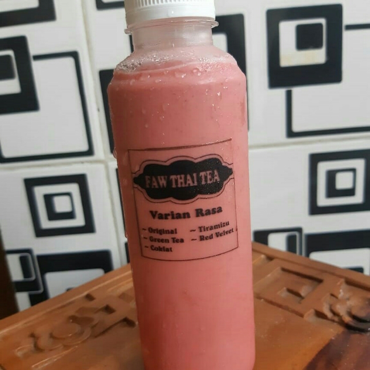 Red Velver Thai Tea Botol