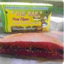 Red Velvet Kacang Coklat Susu