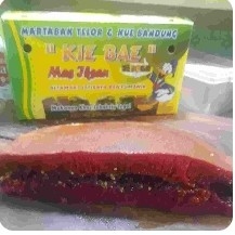 Red Velvet Keju Kacang Coklat Susu