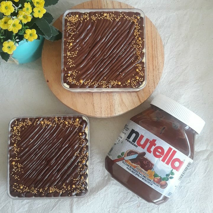 Red Velvet Nutella Medium 