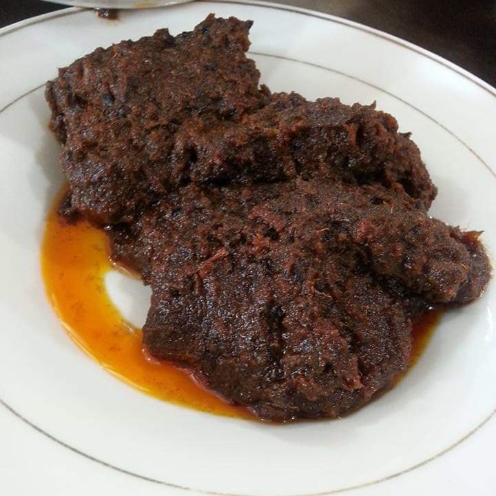 Rendang Daging  Dan Nasi