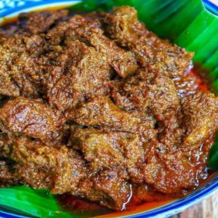 Nasi Rendang Daging Sapi