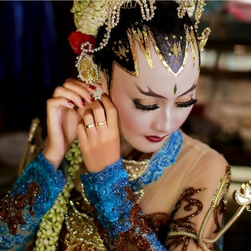 Rias Pengantin Solo Putri 2