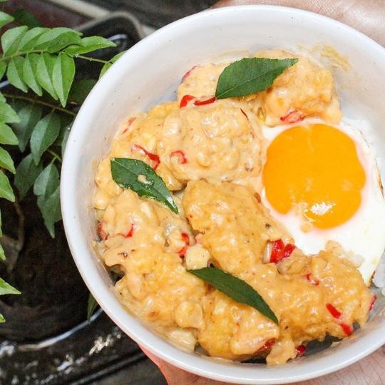 Rice Bowl Cumi Telur Asin