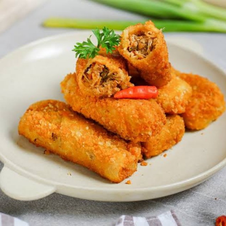 Snack Risol Ayam Mercon