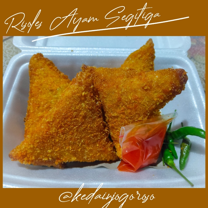 Risoles Ayam Segitiga