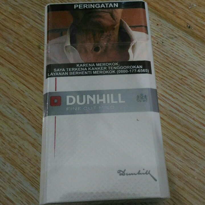 Rokok Dunhill Putih Isi 20 Batang