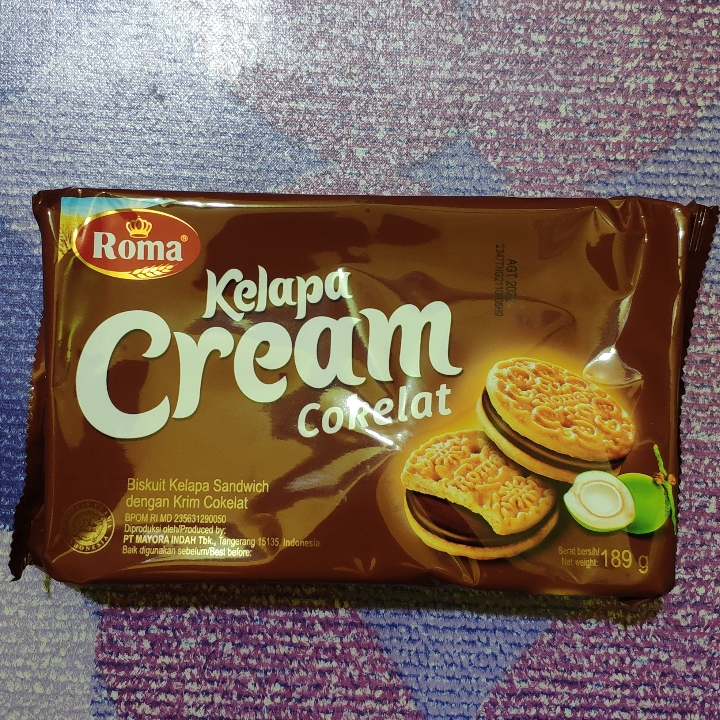 Roma Kelapa Cream Coklat