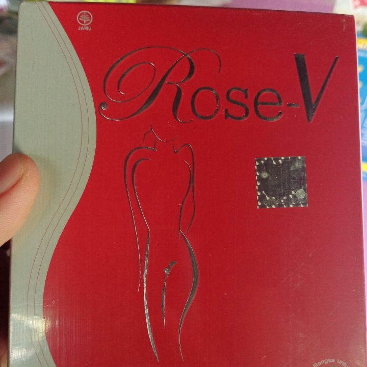 Rose V