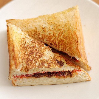 Roti Bakar Blueberry Aja