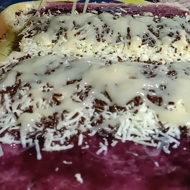 Roti Bakar Blueberry Keju